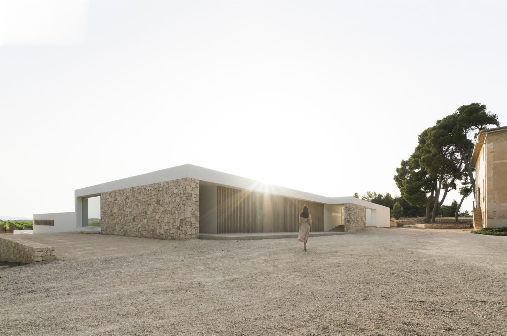 Vineyard House / Nō Architects